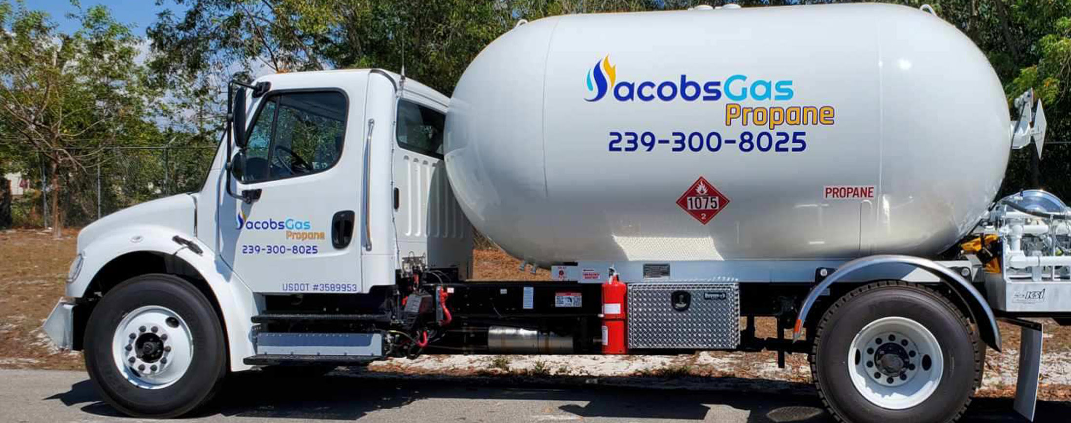 Propane Delivery Truck | Jacobs Total Gas Services - Expert Propane & Natural Gas Installation Services in Naples, Marco Island, Bonita Springs & Estero